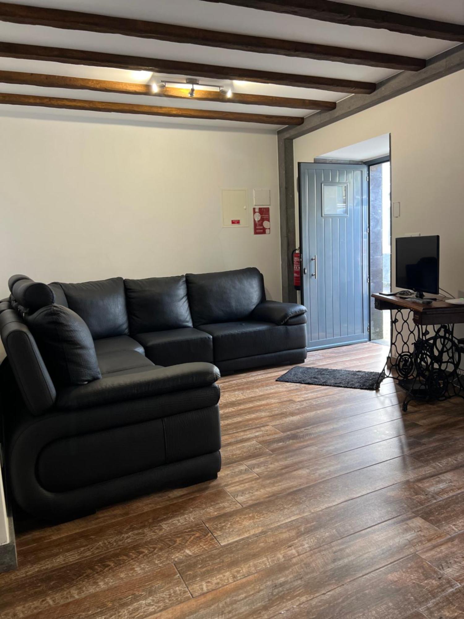 Casa A 5 Minutos A Pe Da Praia Ponta Delgada  Luaran gambar